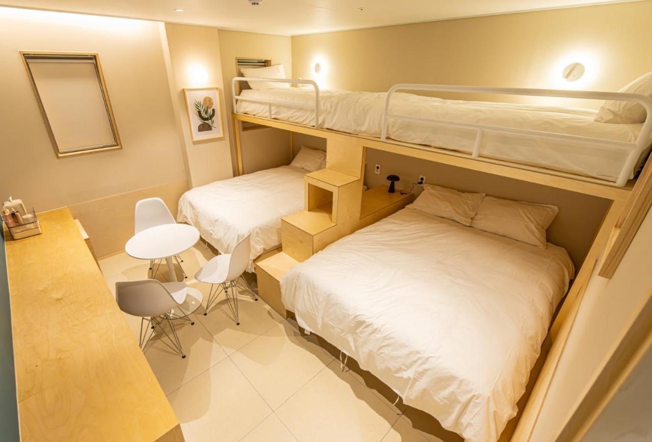 Hithere City Myeongdong Сеул Экстерьер фото